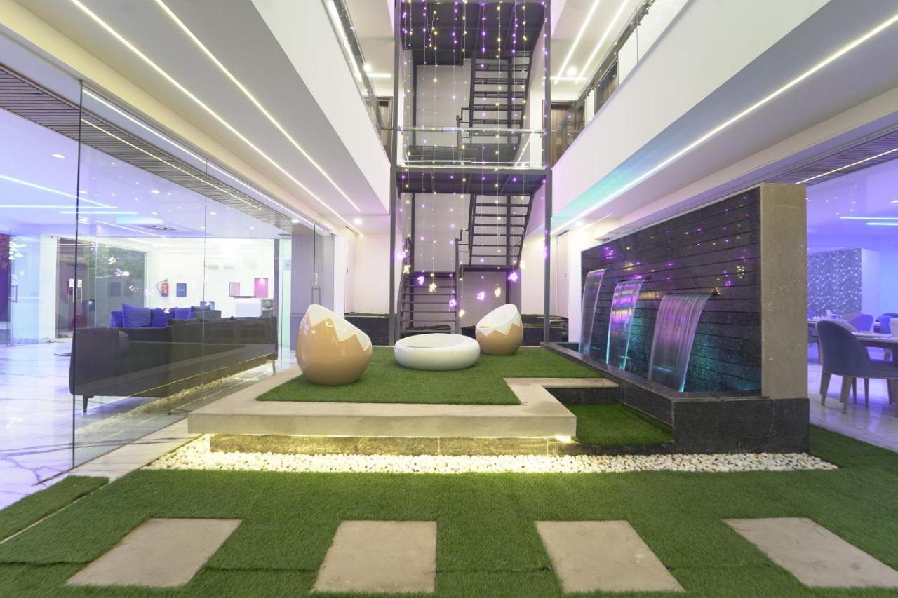 Vaabi Saabi Hotel Gurgaon Zewnętrze zdjęcie